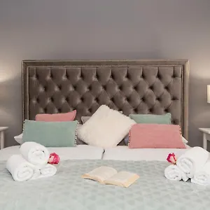 https://luxury-rooms-saint-jacob.hotels-in-trogir.com